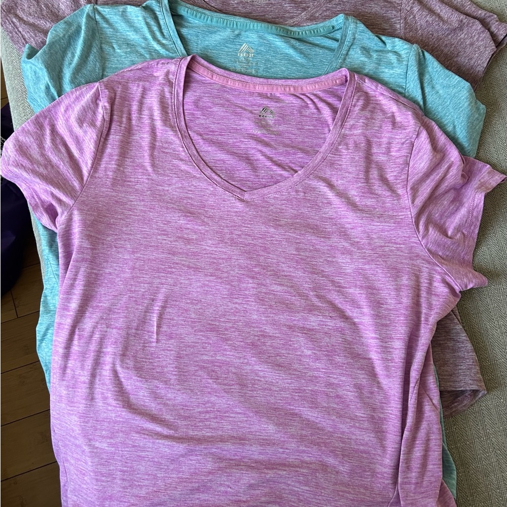 3 tee shirts